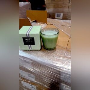 - NEST Luxury 3 Wick Candle NIB Mint Eucalyptus